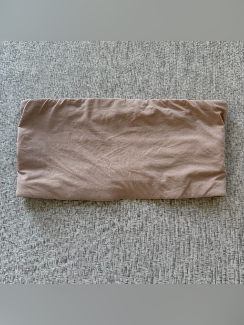 SKIMS Fits Everybody Bandeau Bra Size Small Seamless nude strapless